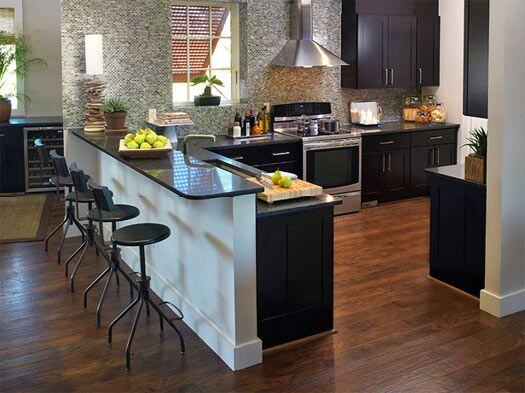 G shaped kitchen layout