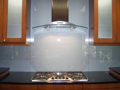 glash backsplash