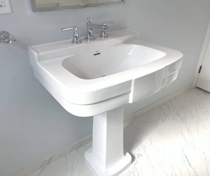 An alternate view of the classic bogart basin pedestal sink showing the depth of the bowl. 