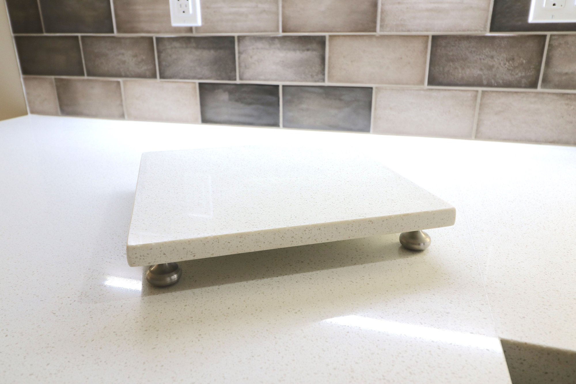 Redondo Beach Kitchen - best general contractor - quartz countertops