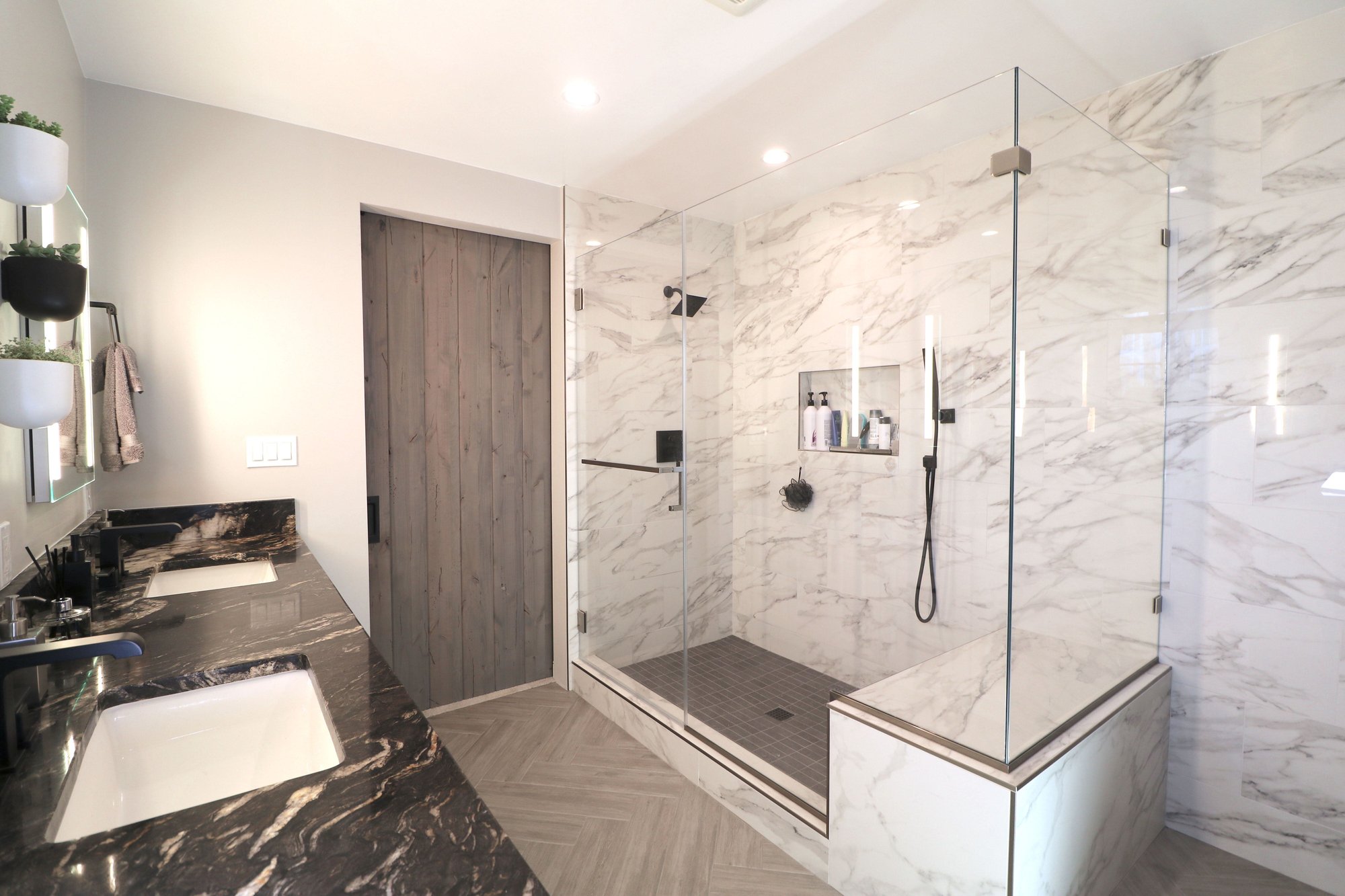 dark countertop - best bath remodeler - bay cities construction