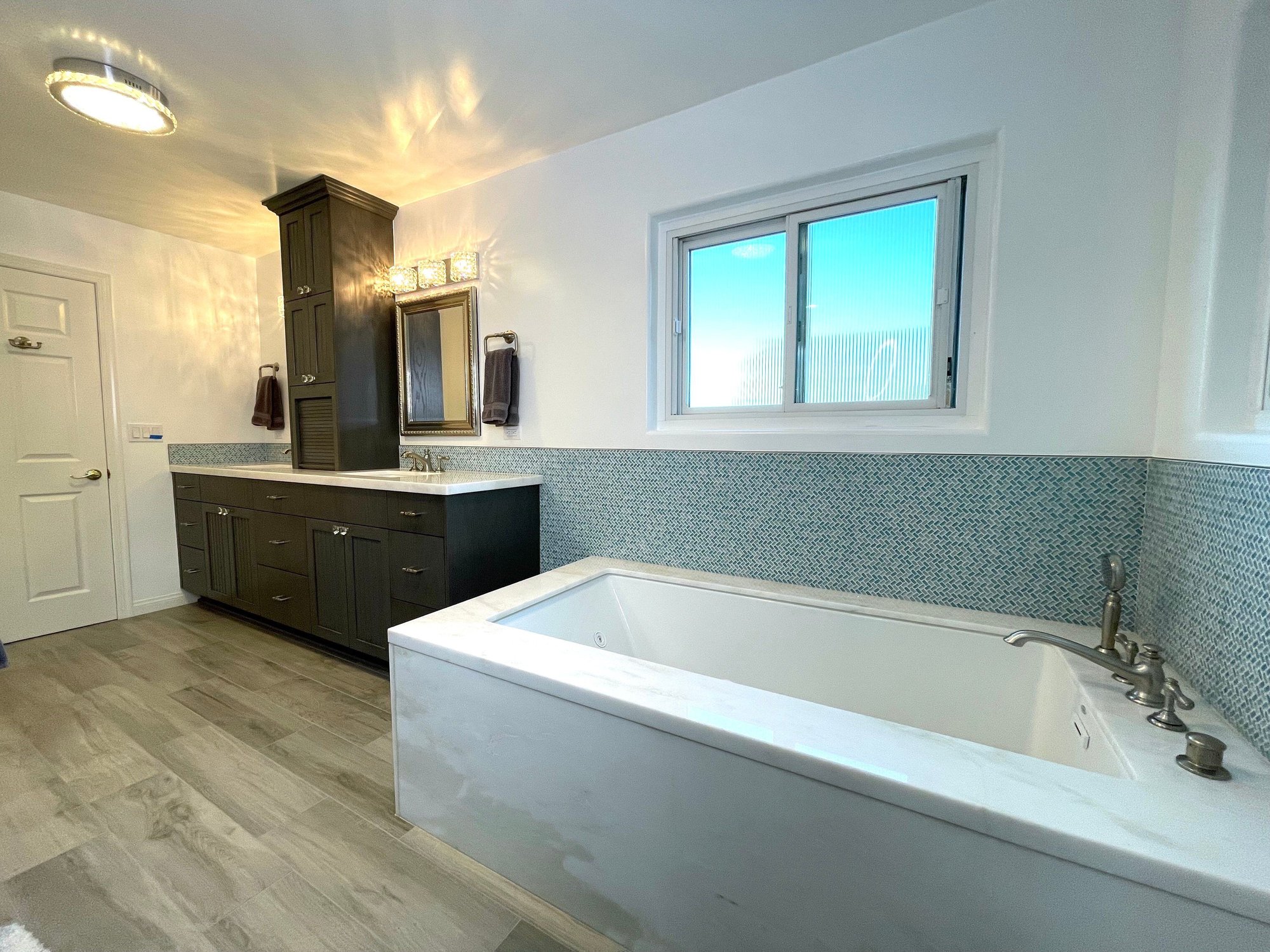 jacuzzi tub - Master bathroom remodel - best south bay - bay cities construction