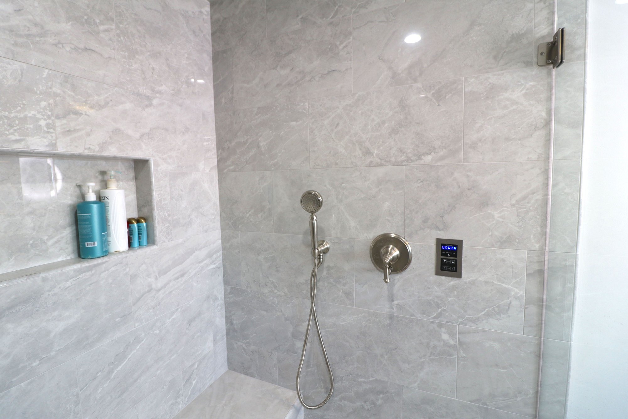 steam shower - Master bath remodel - best remodel near me - torrance - bay cities construction