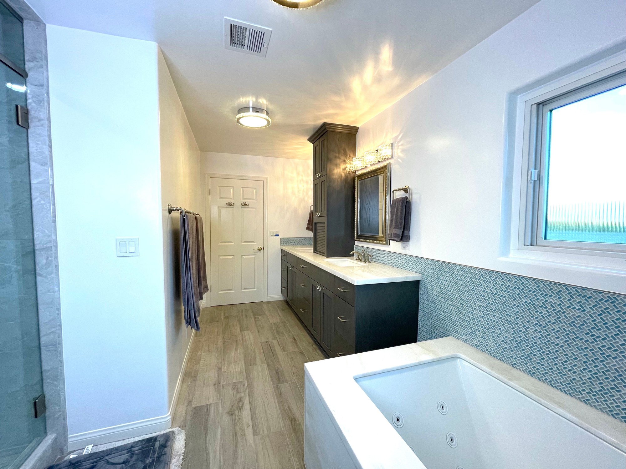 whirlpool tub - Master bathroom remodel - best south bay - bay cities construction