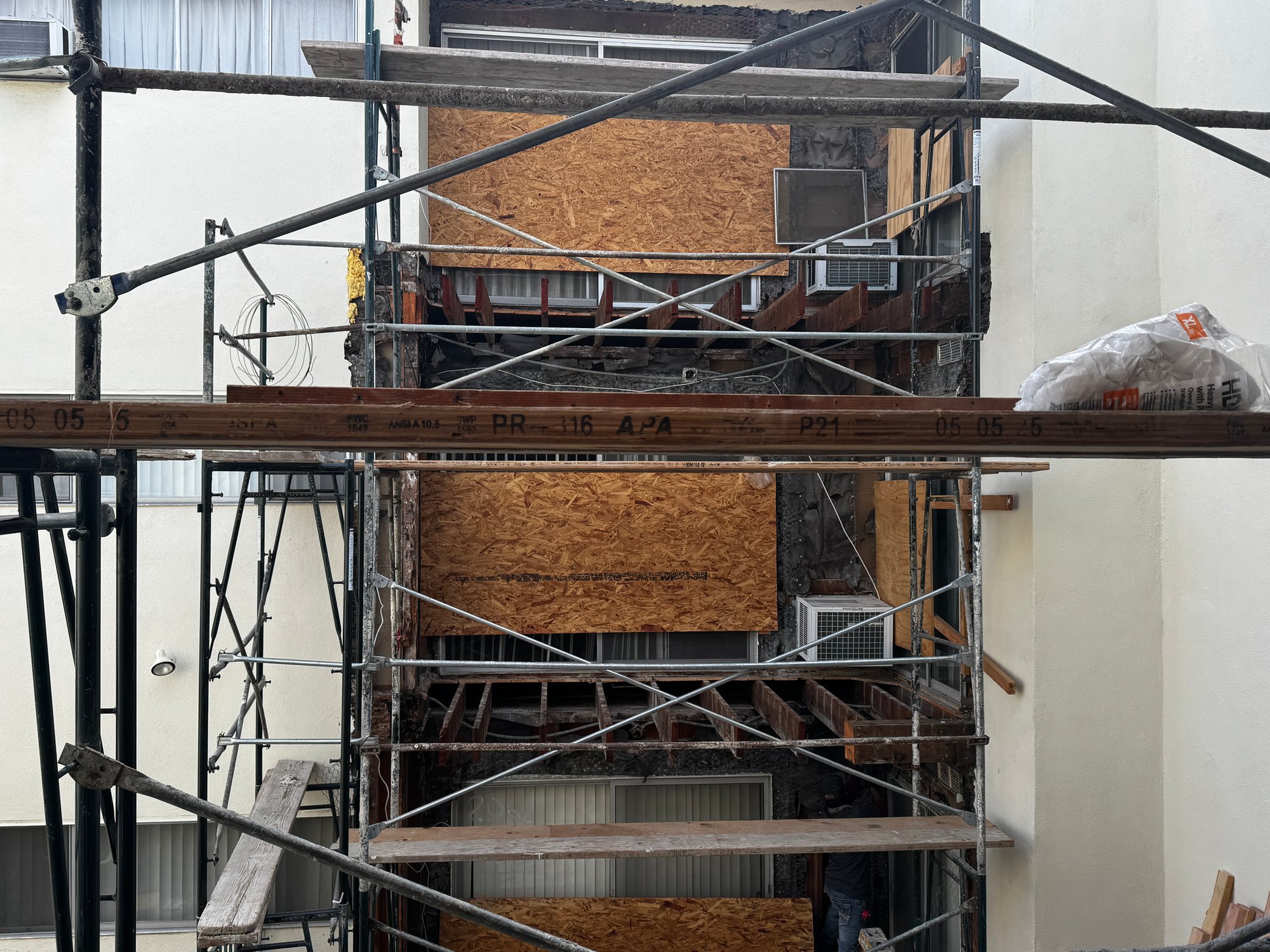 apartment-balcony-replacement-project-west-hollywood-ca