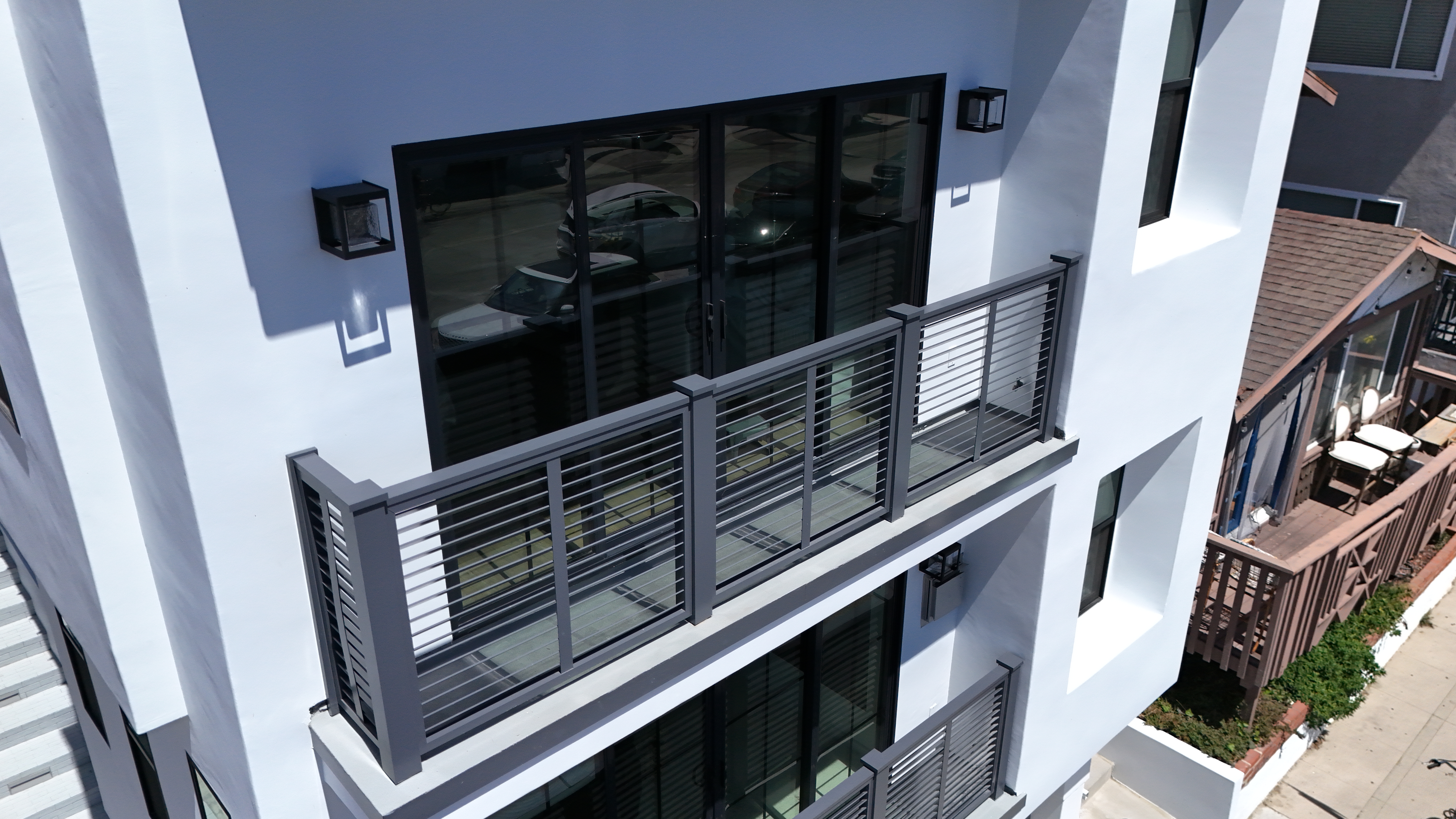 Black vinyl windows on a South Bay or Orange County home