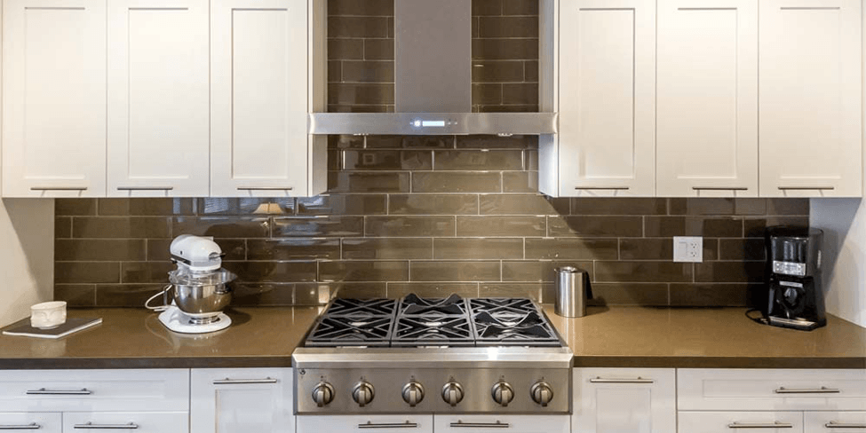 Kitchen Remodeling: What to Consider When Adding Range Hood